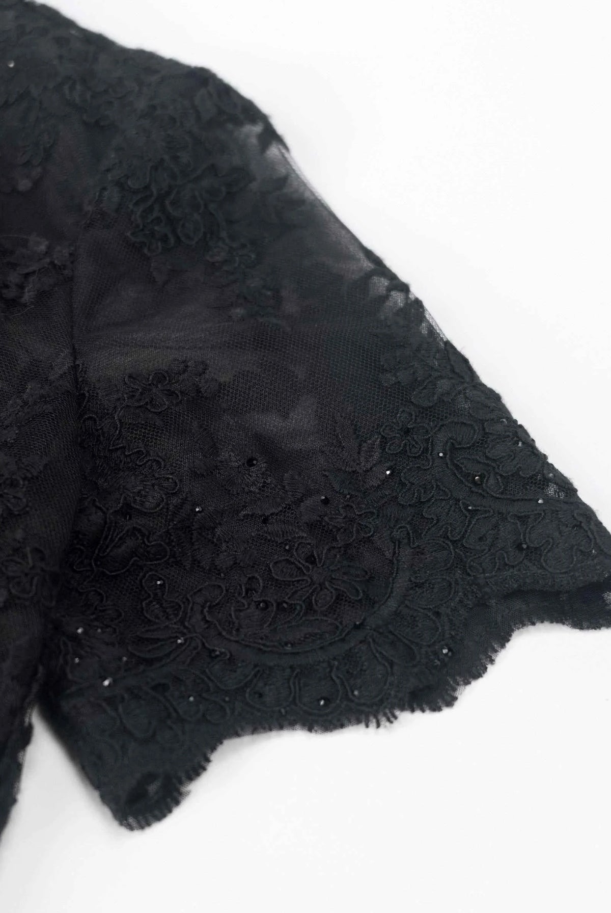 Misty-Bloom Lace Vest