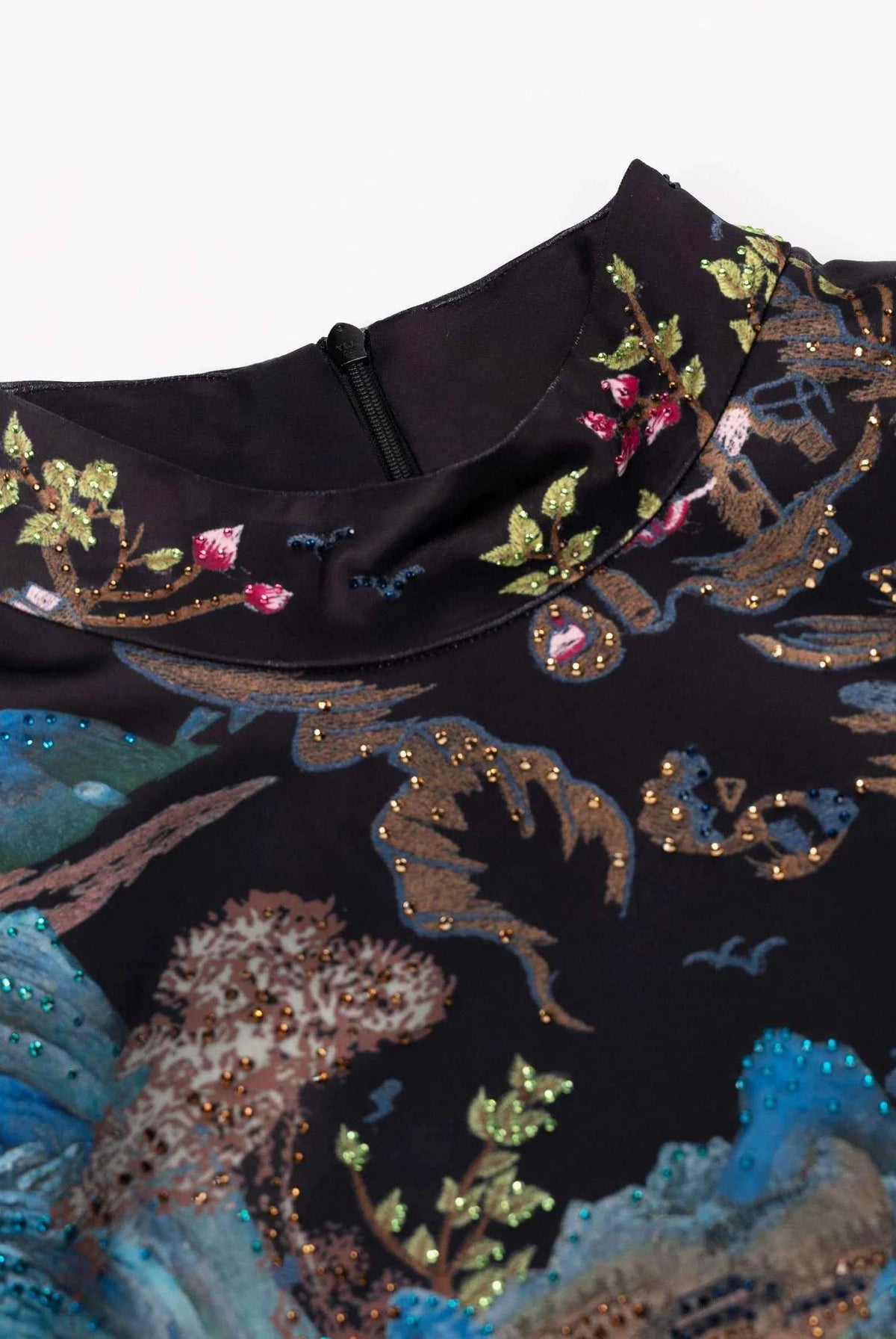 Grand-Vista Tasseled Shawl