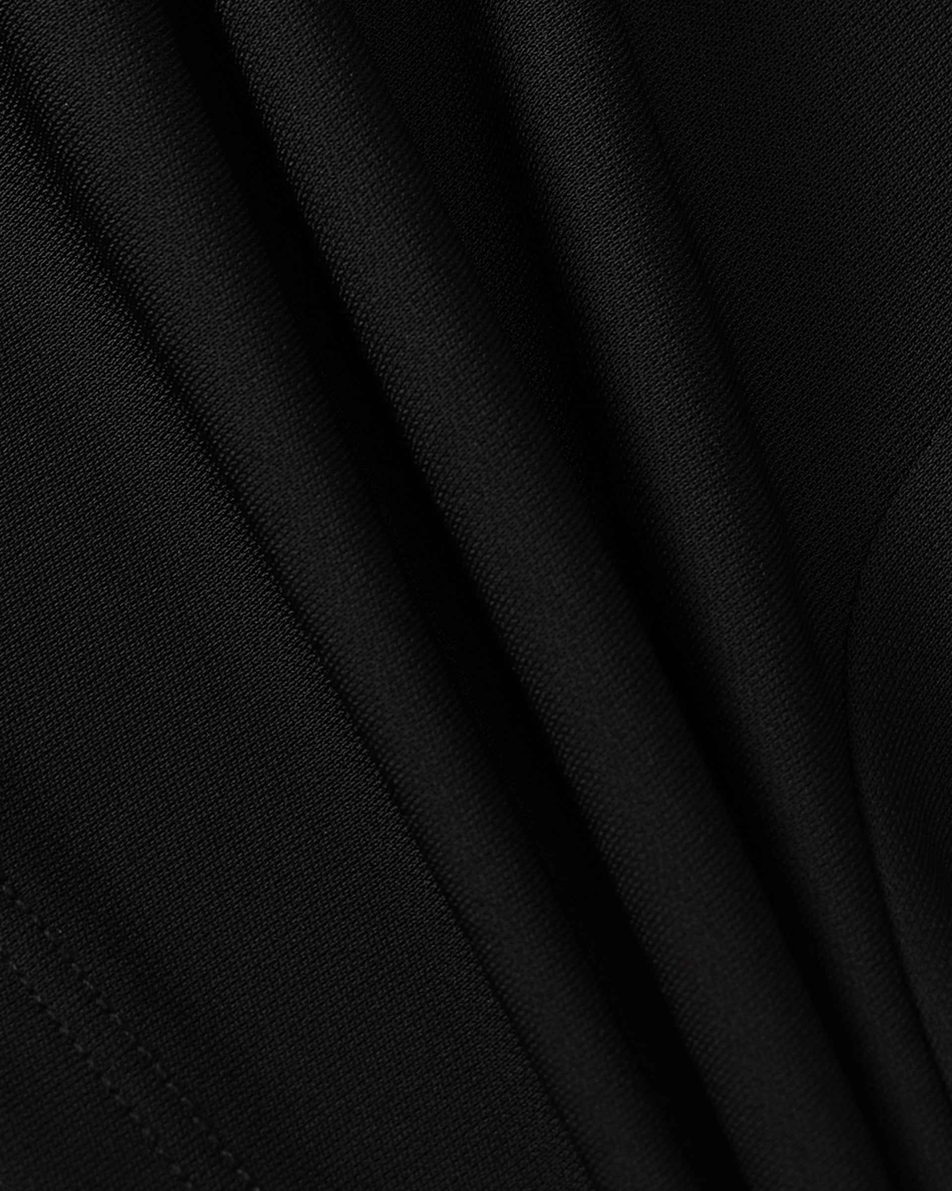 Sophisticated Sleeveless Waist-Defining Blouse