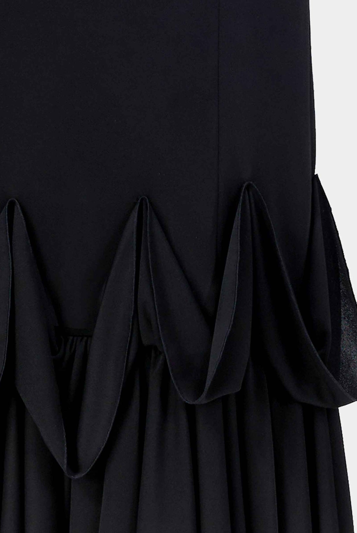 Sophisticated High-Waisted Mermaid Hem Pencil Skirt