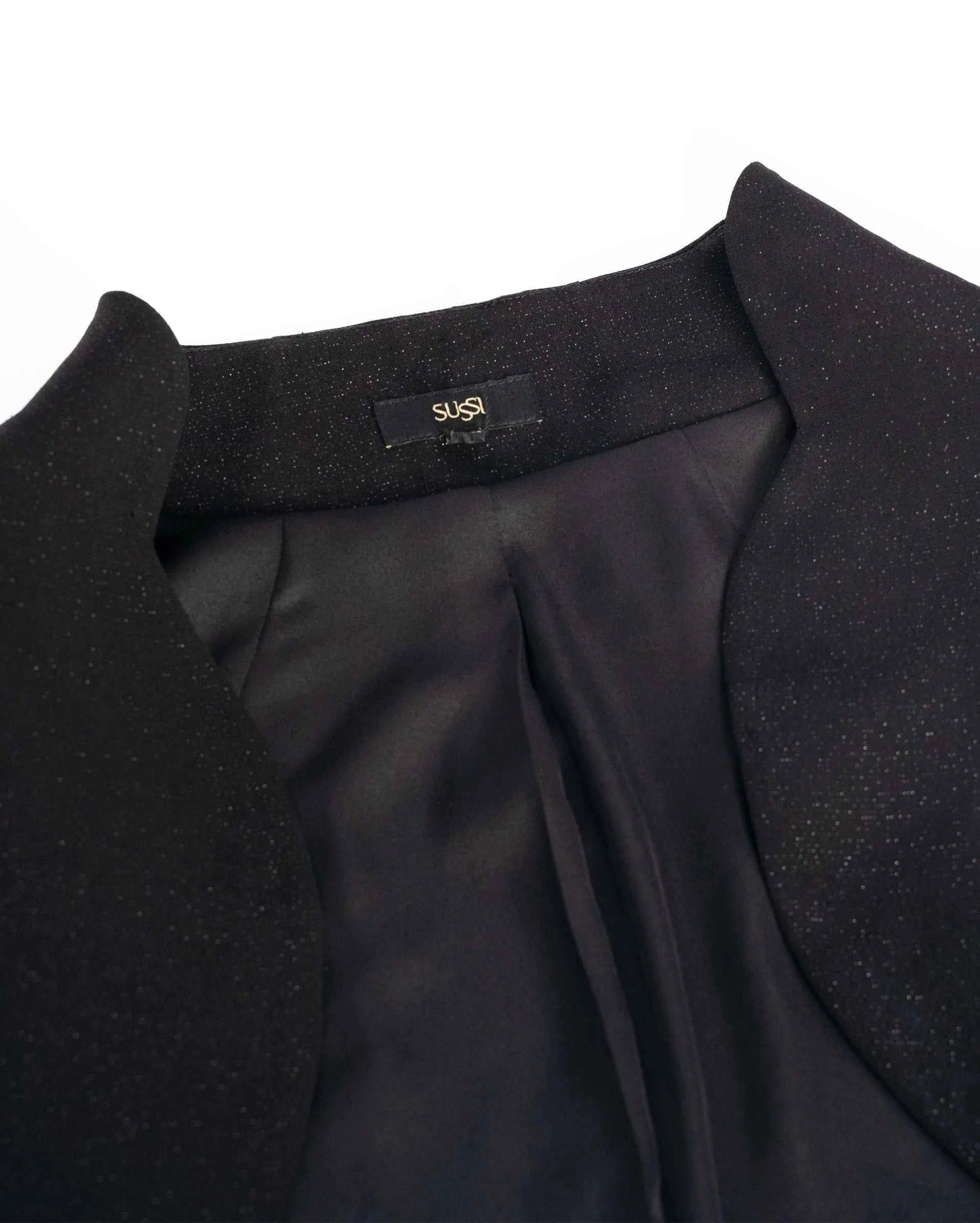 Still-Reflection Shell Top
