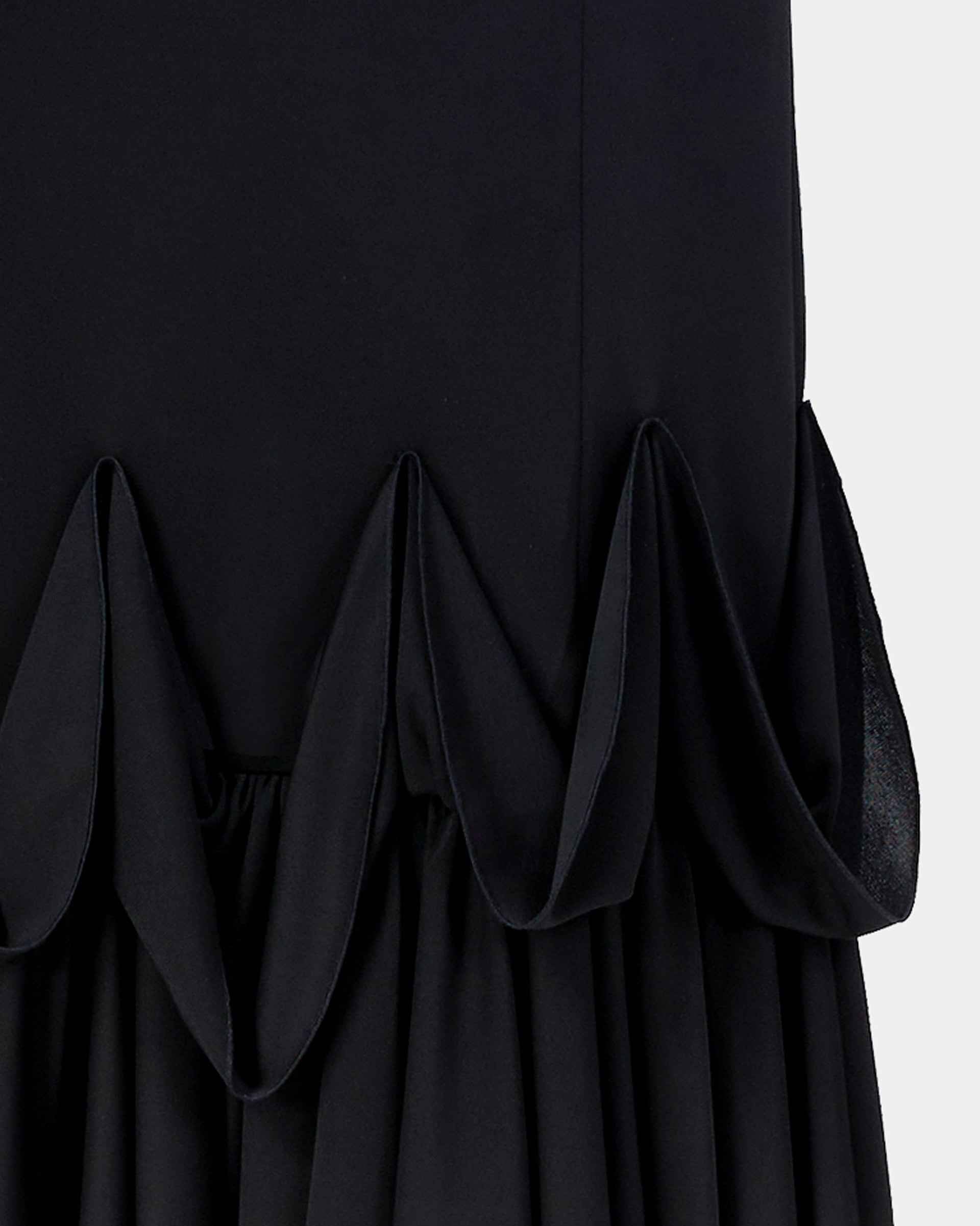 Sophisticated High-Waisted Mermaid Hem Pencil Skirt